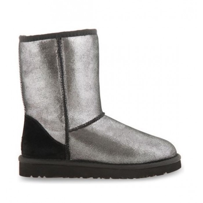 Classic short shop glitter uggs